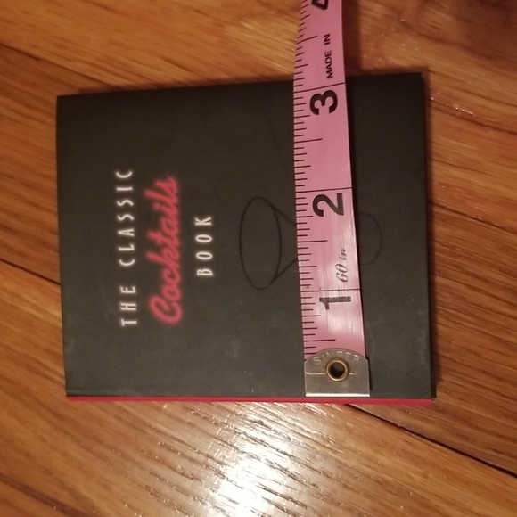 3/$12 Vintage "The Classic Cocktails Book" - Picture 6 of 6